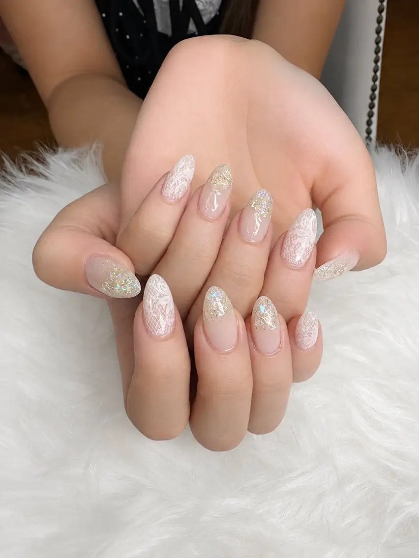 ネイル MIKA RUBY NAIL SLONのネイルデザイン