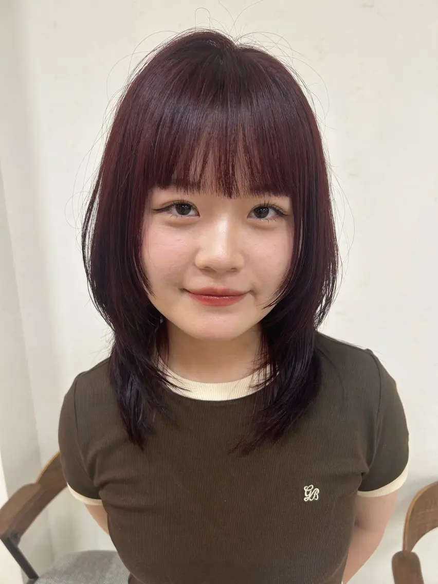 セミロング ハッシュカット 💞艶モテ髪✨ MOENA💞のヘアスタイル