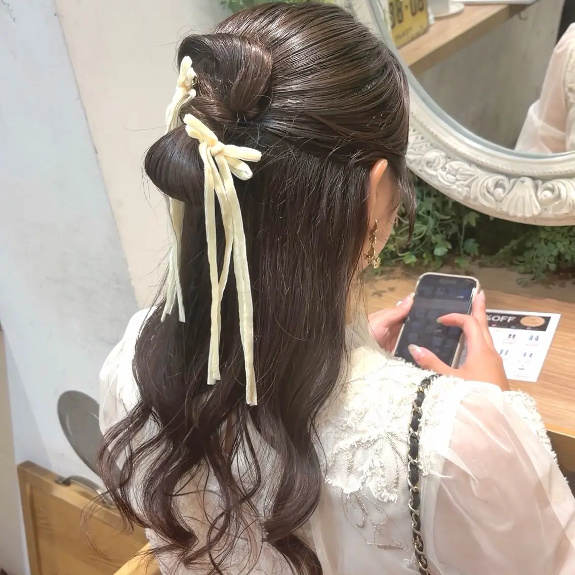 ロング ヘアアレンジ ハーフアップ ヘアセット 横浜パーマ🌐ボブ✨ 暖色カラーもえかのヘアスタイル