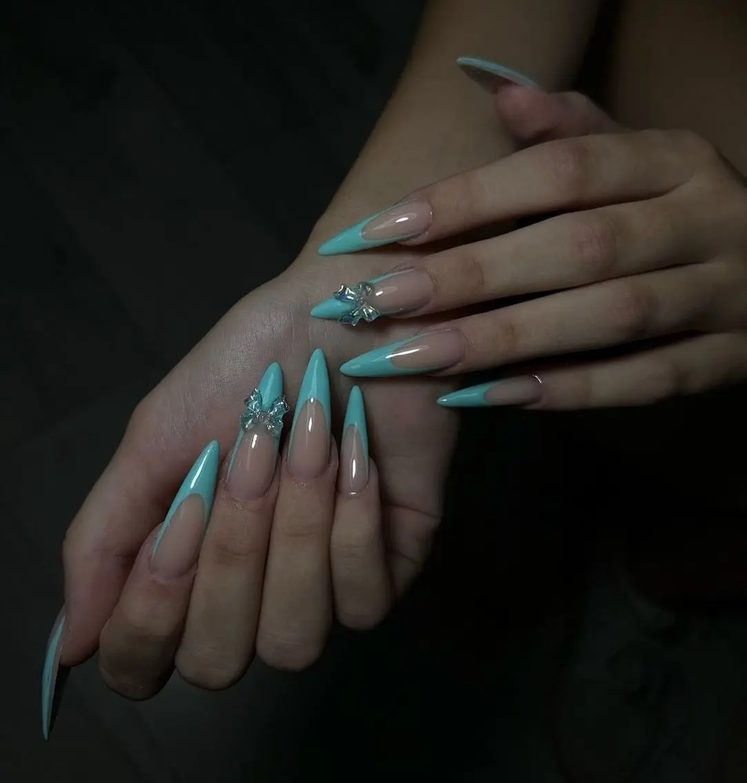 ネイル アートネイル フラワーネイル ジェルネイル キラキラネイル 韓国ネイル ハンドネイル ハンドケア Nova Nail Salonのネイルデザイン