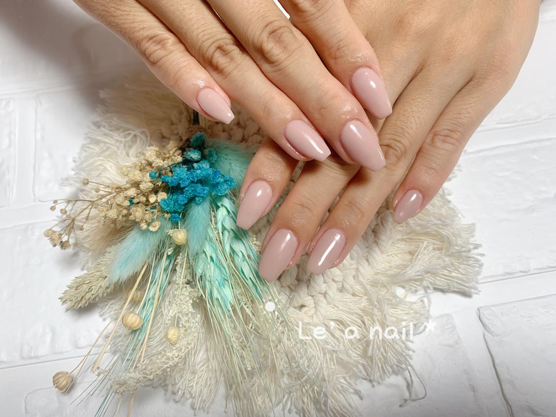 ミディアム カラー ネイル Le’a NailSalonのネイルデザイン