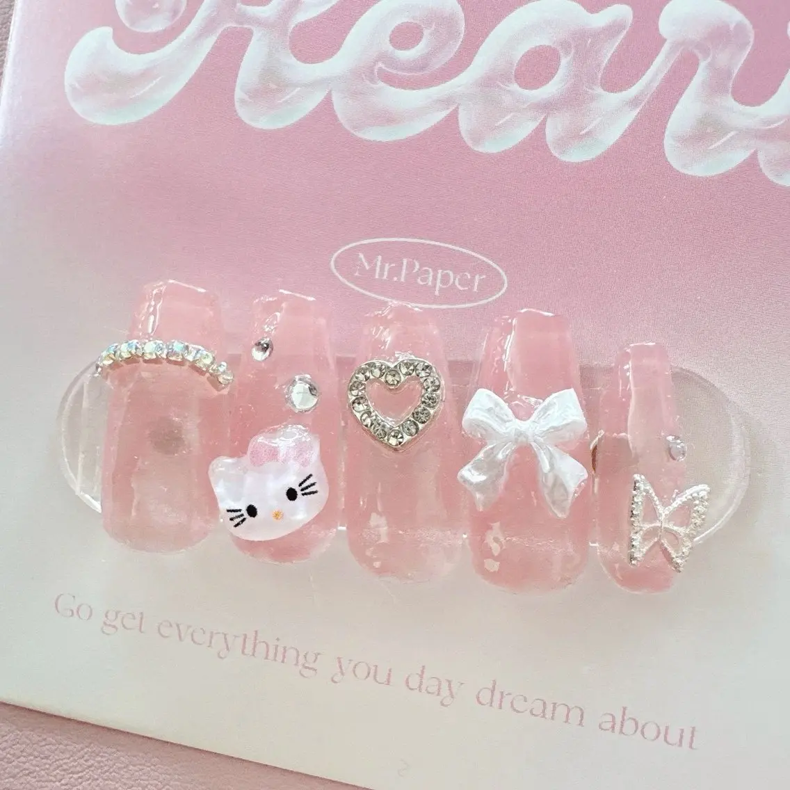 ネイル ハンドネイル MignonReve ♡EIMI🌈のネイルデザイン