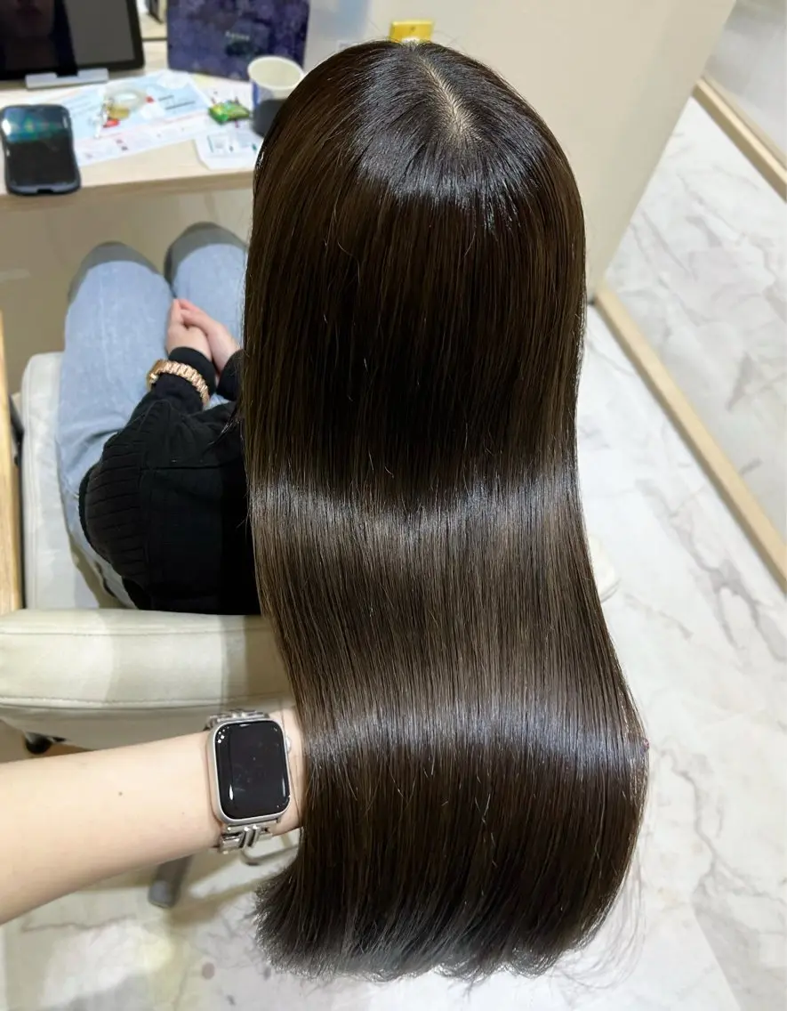 【迷ったらコチラ】【平日のみ】カット+髪質改善TR+ケアカラーの写真