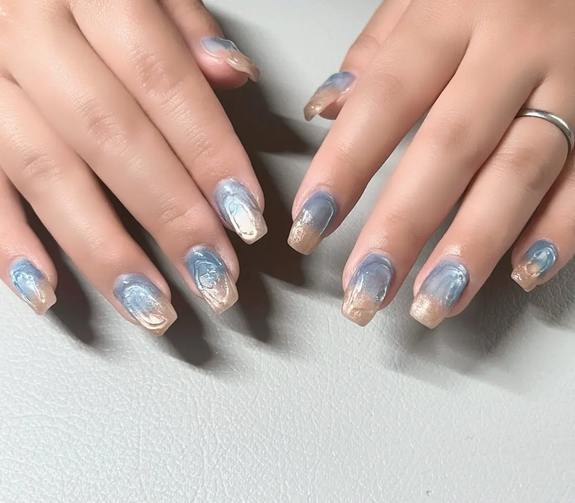 ネイル ブルー マグネットネイル ニュアンスネイル オフィスネイル オレンジ ハンドネイル AJ nailのネイルデザイン