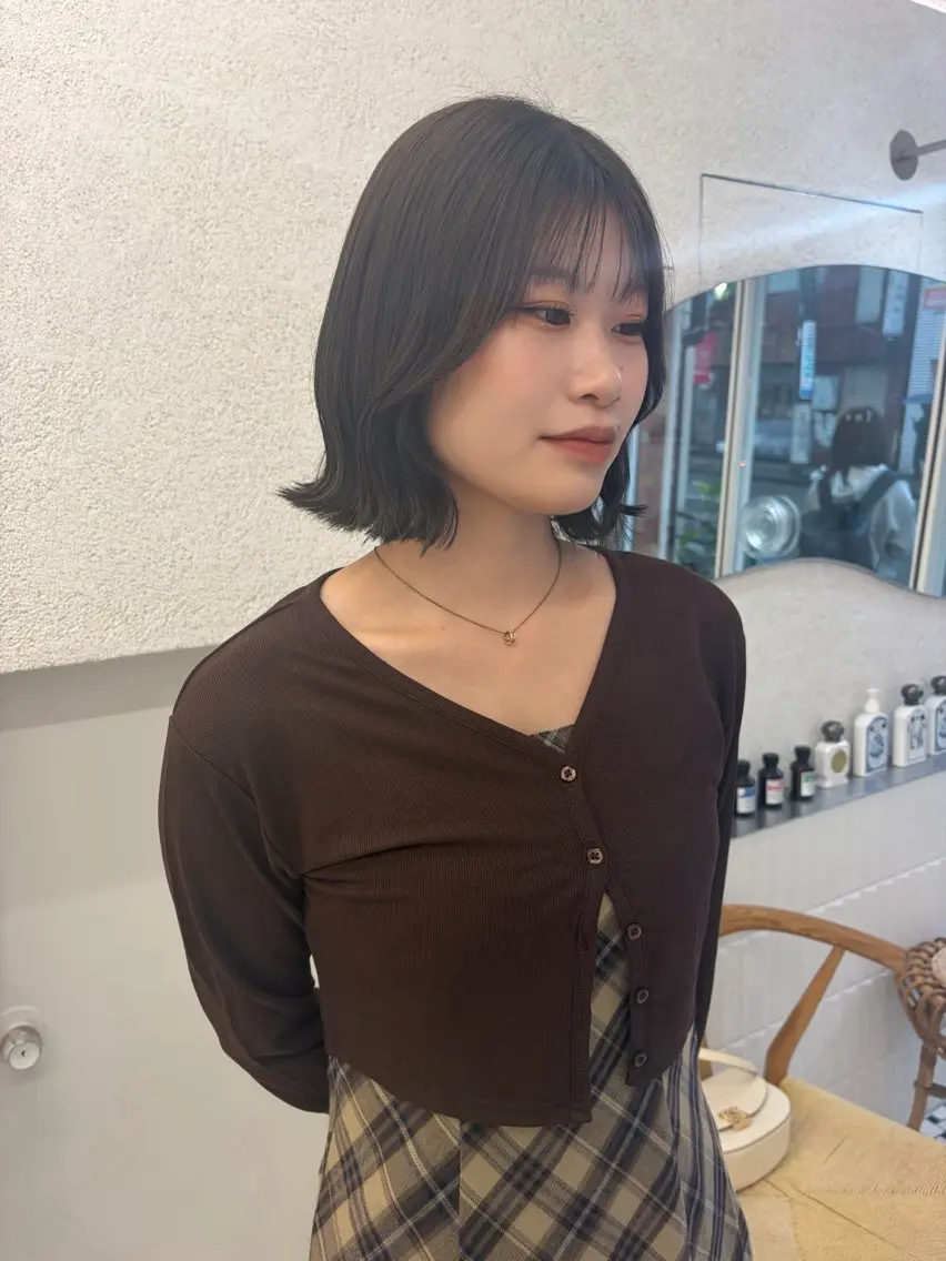 ショート カラー カット ヘアカラー トリートメント まろやかベージュ🤎 艶髪🫧リン🔔のヘアスタイル