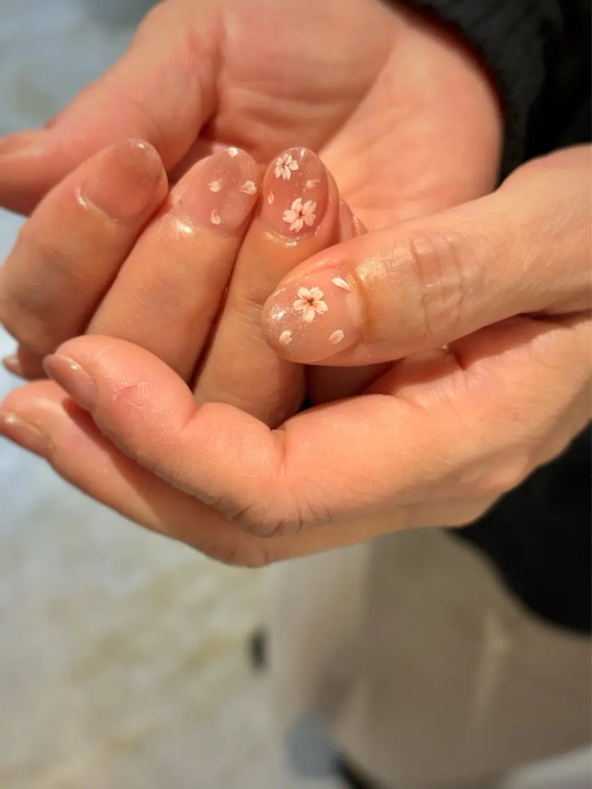 ネイル 桜ネイル FIORITURA Maikoのネイルデザイン
