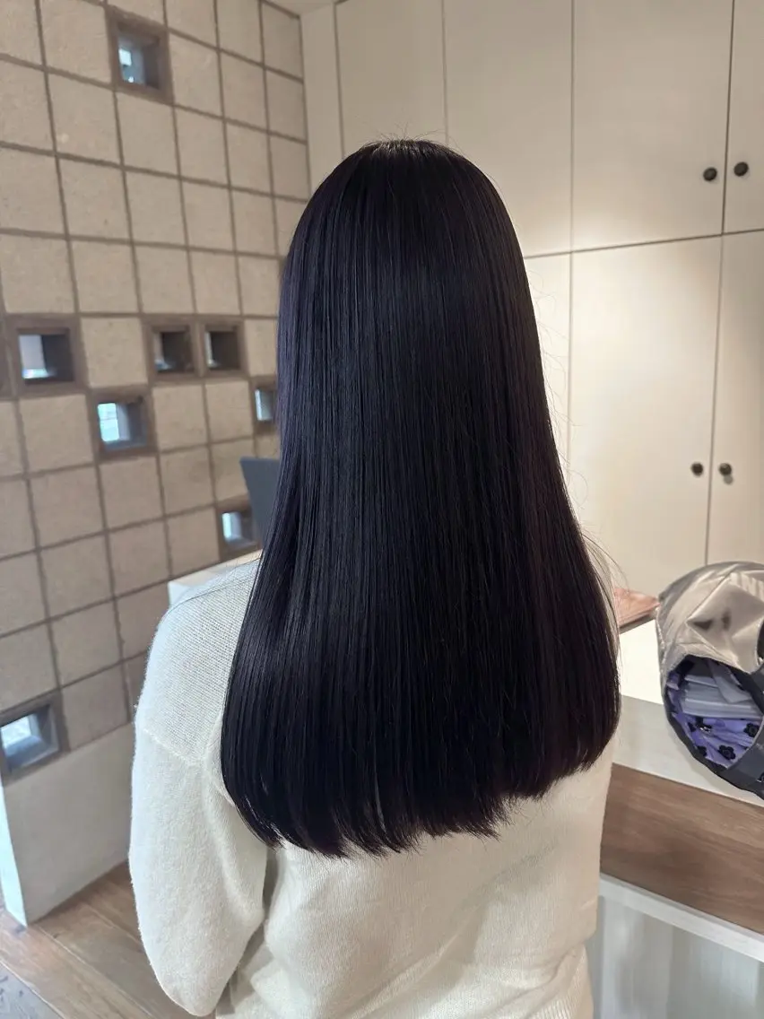ロング カラー カット ヘアカラー トリートメント 塩澤 榛奈のヘアスタイル
