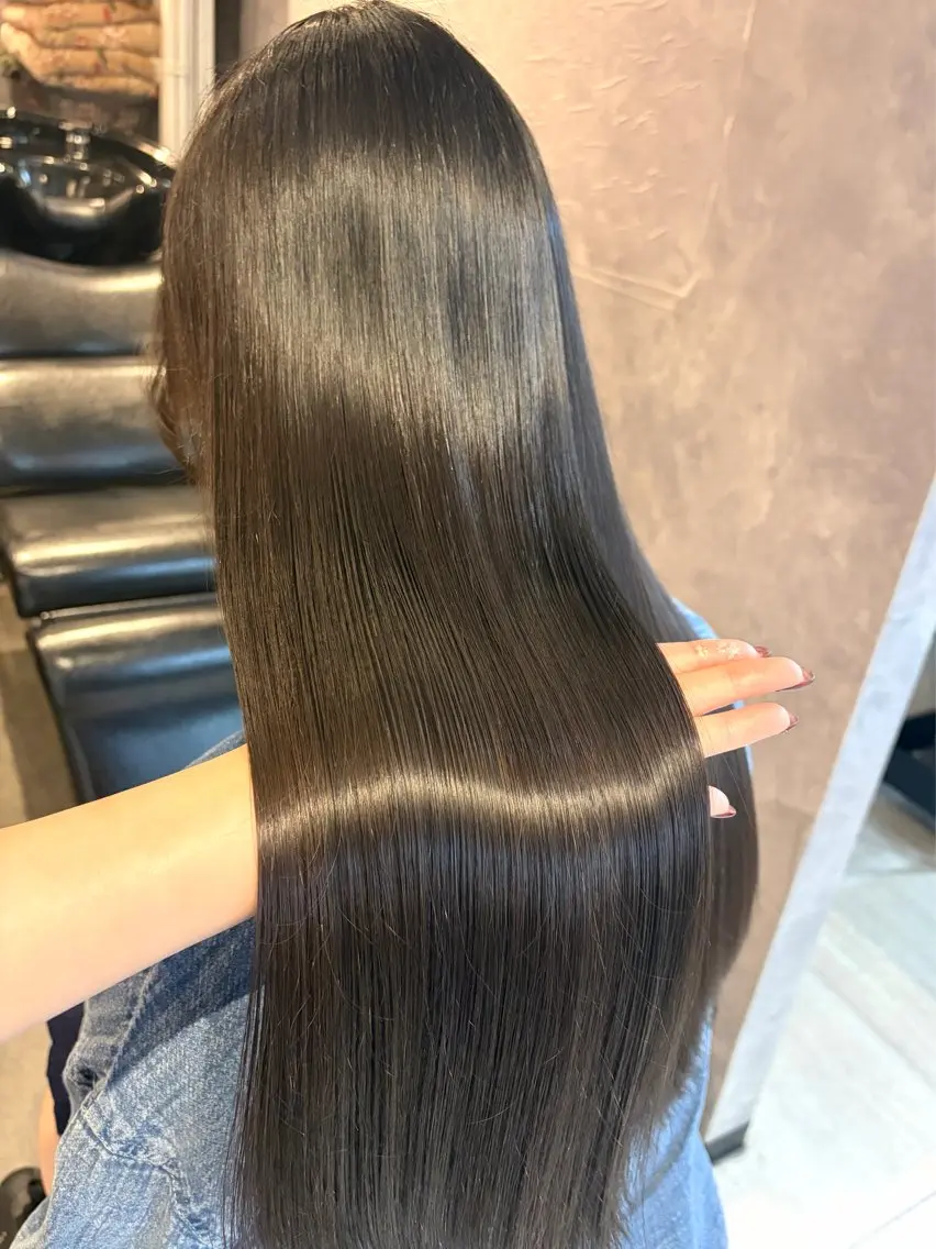ロング カラー ヘアカラー 縮毛矯正 🩶鈴木茉奈🩶艶髪 /透明感/暖色カラーのヘアスタイル