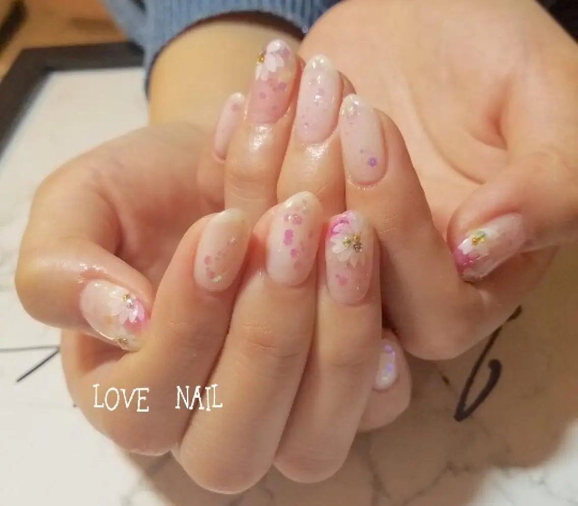 ネイル ハンドネイル LOVE NAIL 💕Sonoのネイルデザイン