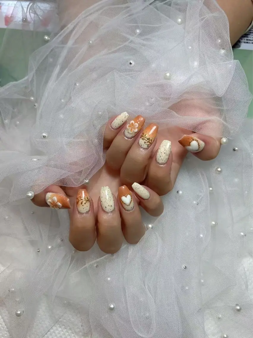 ネイル ハンドネイル ゆり🌷 gloss nailのネイルデザイン