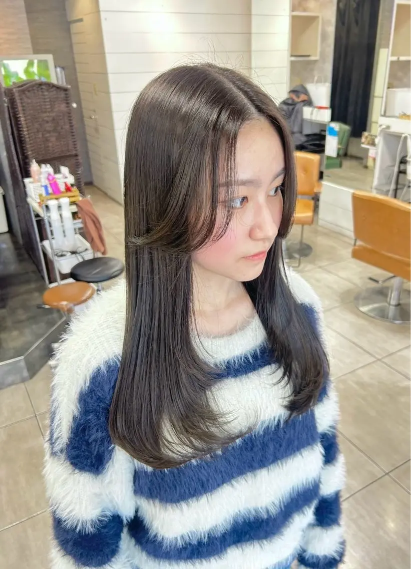 ロング レイヤー/艶髪カラー 森本くるみのヘアスタイル