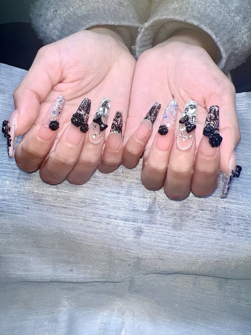 ネイル 長さ出し グラデーション 卒業式 キラキラネイル マグネットネイル Lee Nails チップ長さだし専門店のネイルデザイン