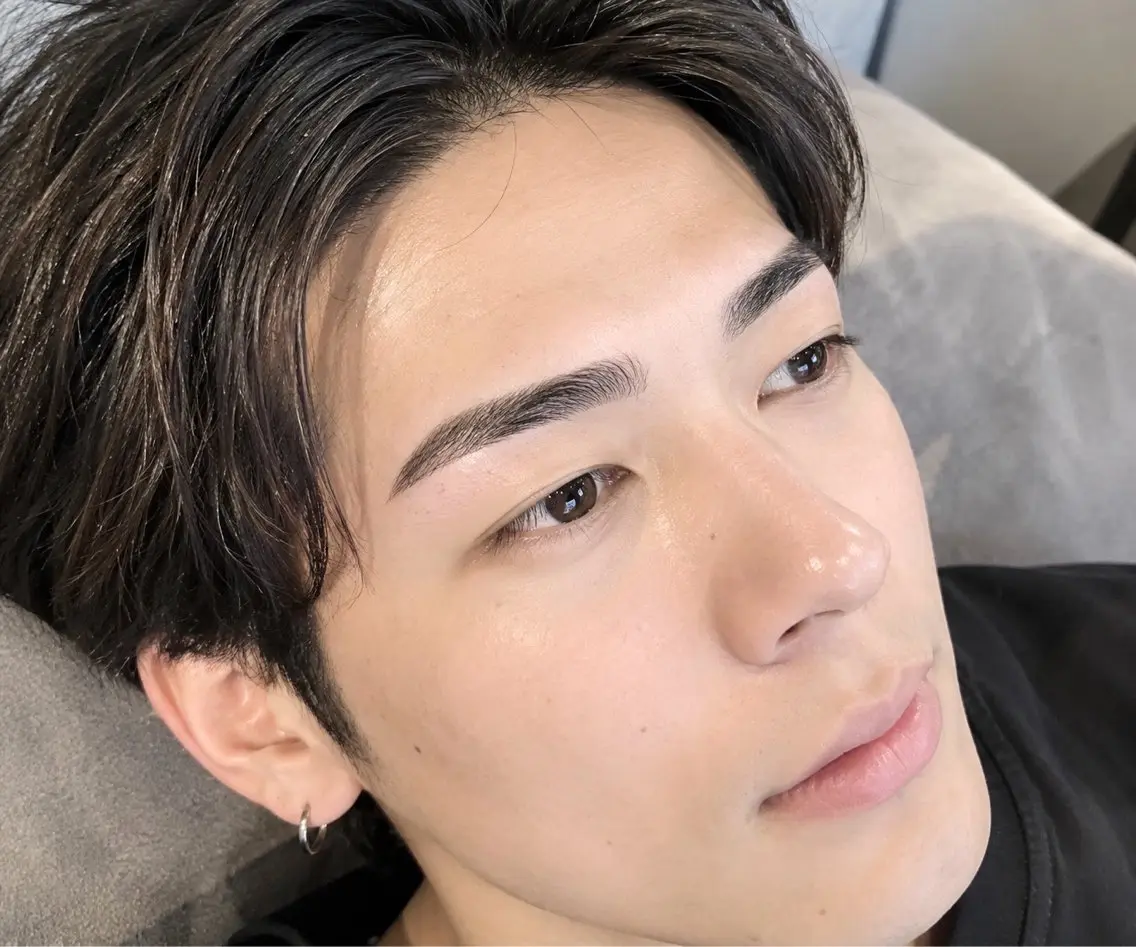 アイブロウ Eye Salon HELIA 十三店のマツエク・マツパデザイン