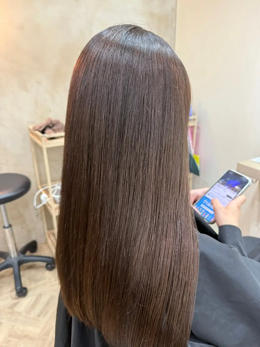 ロング 縮毛矯正 りき カラー縮毛 レディースも可能のヘアスタイル