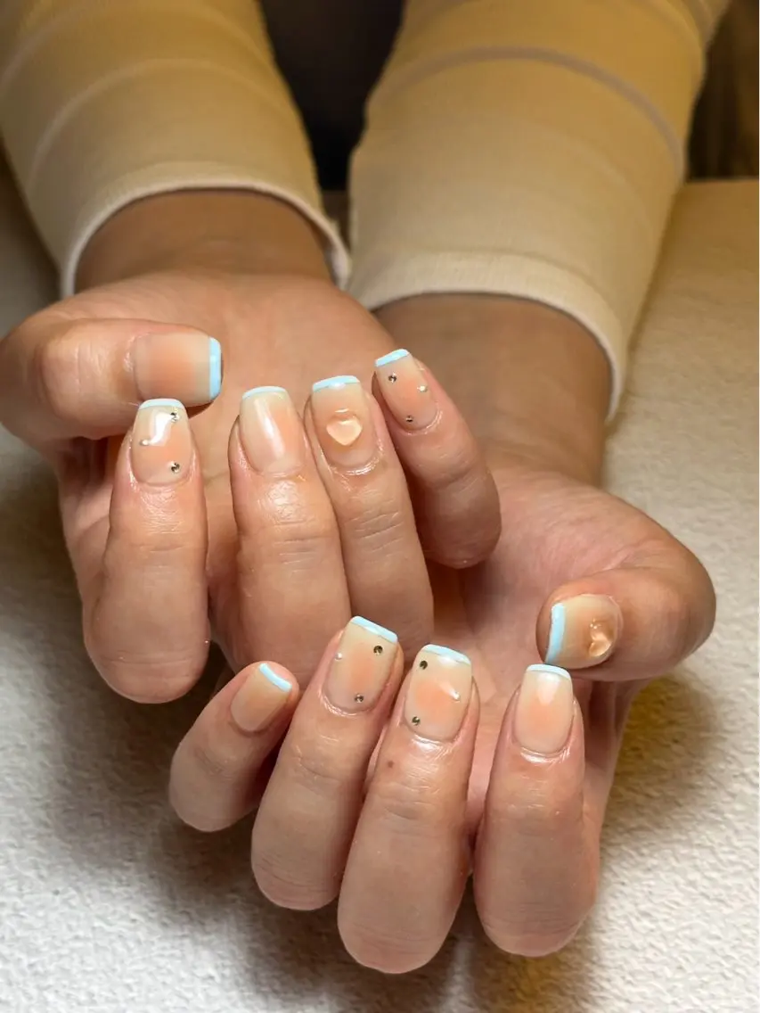 ネイル アートネイル risa .のネイルデザイン