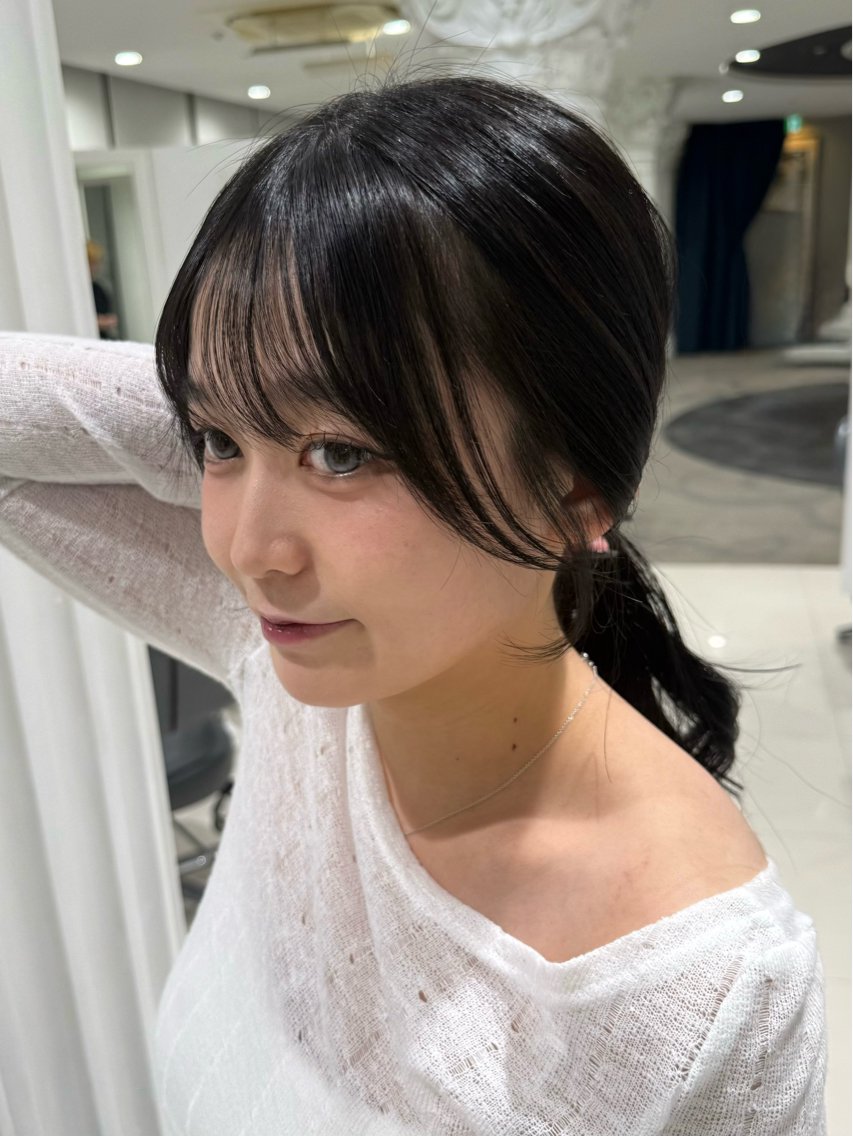 ロング 顔周りカット 中村 日南のヘアスタイル