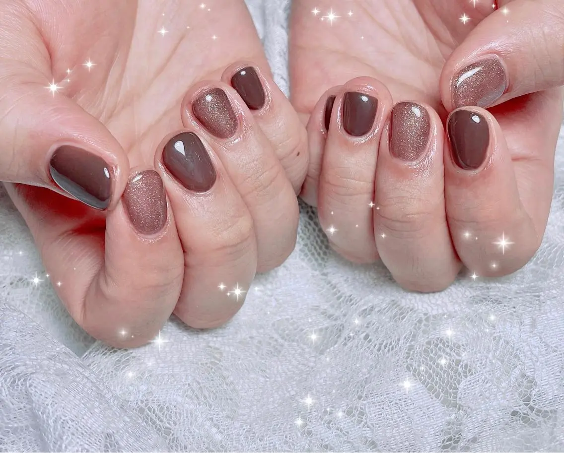ネイル ブラウン ハンドネイル FLARE NAIL フレアネイルのネイルデザイン