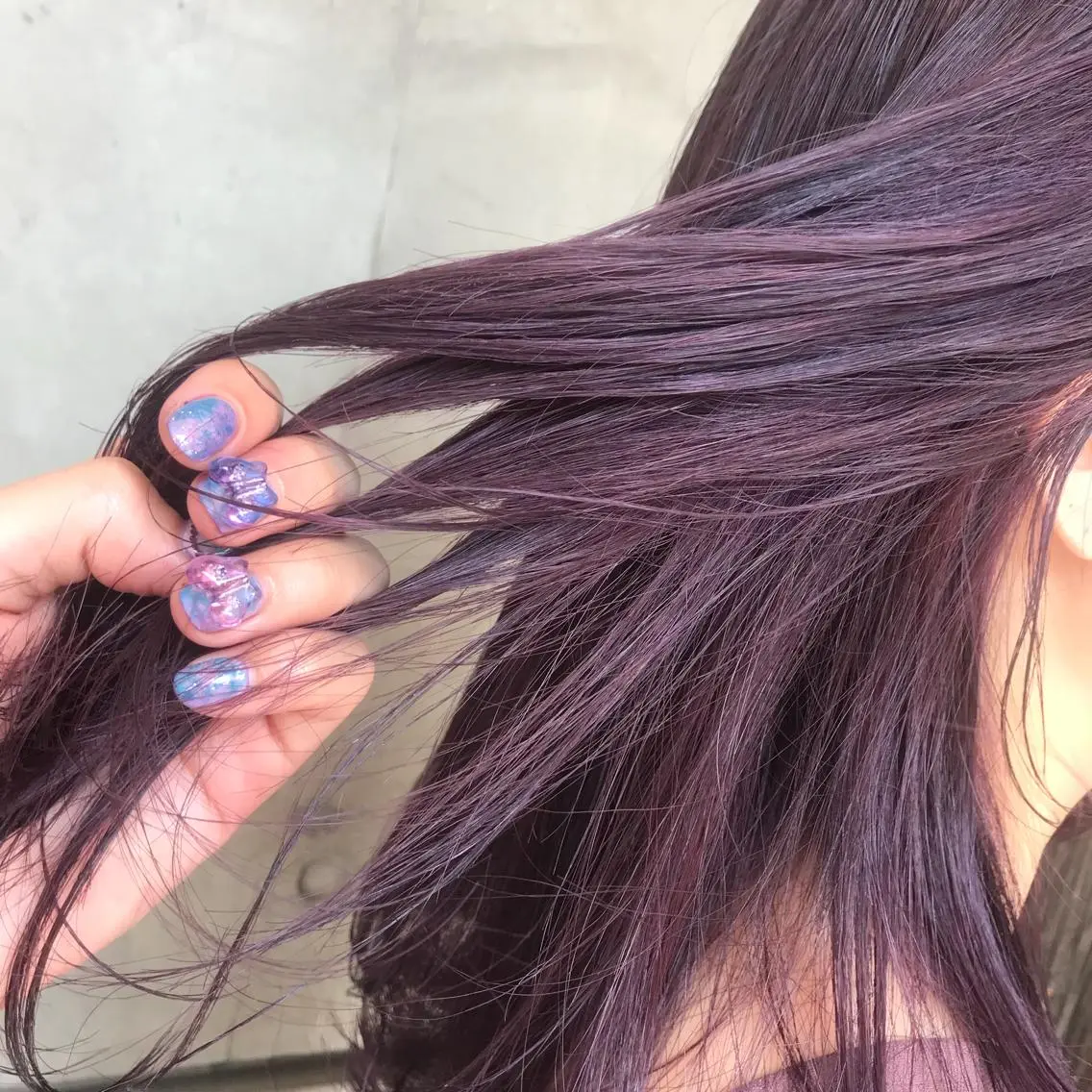 ミディアム カラー mana 暖色カラーカットのヘアスタイル
