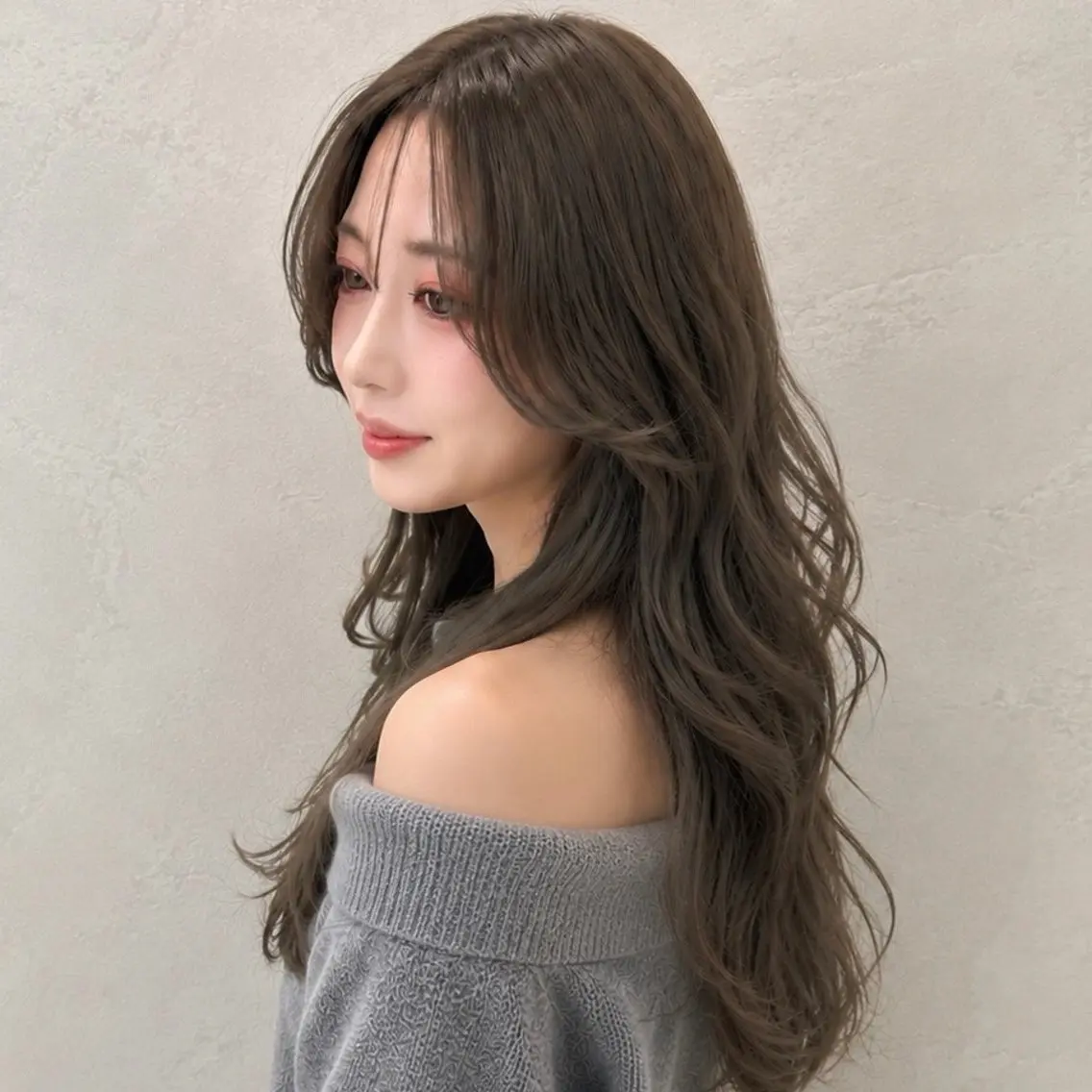 ロング カット ヘアカラー トリートメント 🦋高屋敷陸🦋 レイヤー/ハイトーンのヘアスタイル