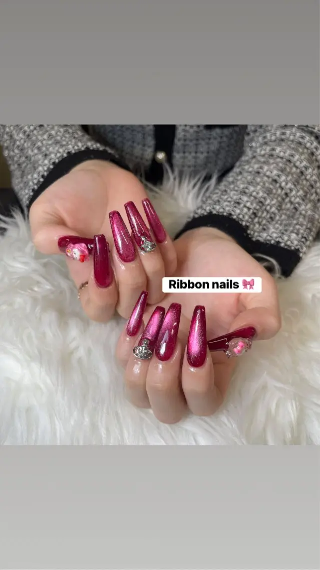 ネイル フレンチネイル ジェルネイル マグネットネイル 持ち込み ニュアンスネイル NiJi Nailsのネイルデザイン