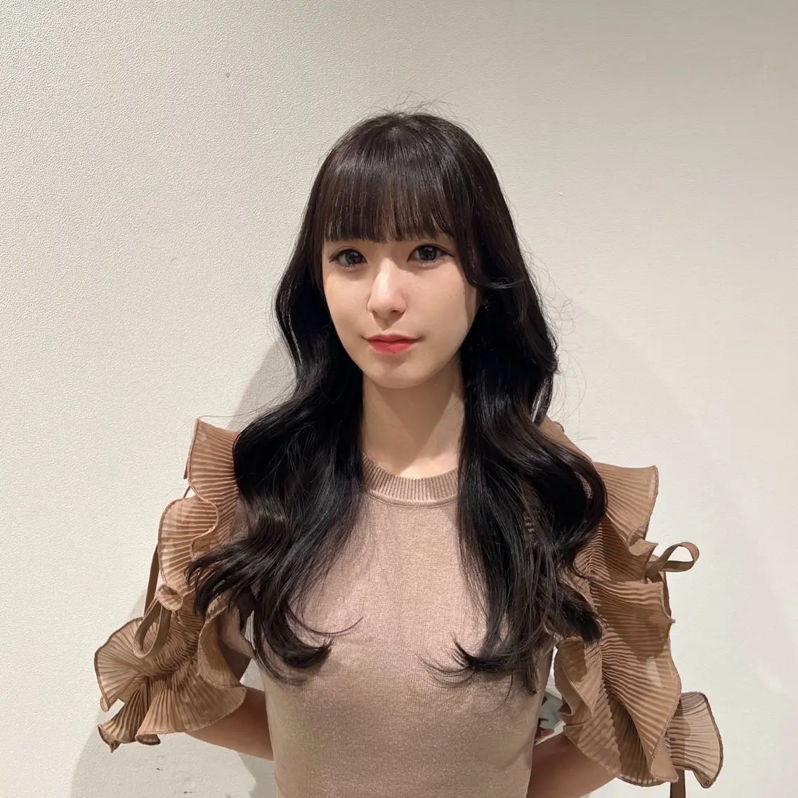 ロング カラー カット ヘアカラー トリートメント 💗渋谷/韓国/レイ ヤー顔周りSayaのヘアスタイル