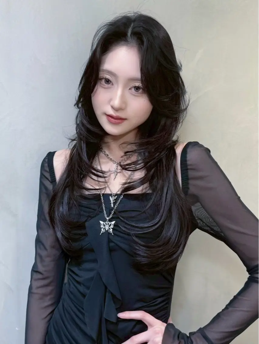 ロング カラー 【GLROW大宮】 reimi美髪カラーのヘアスタイル