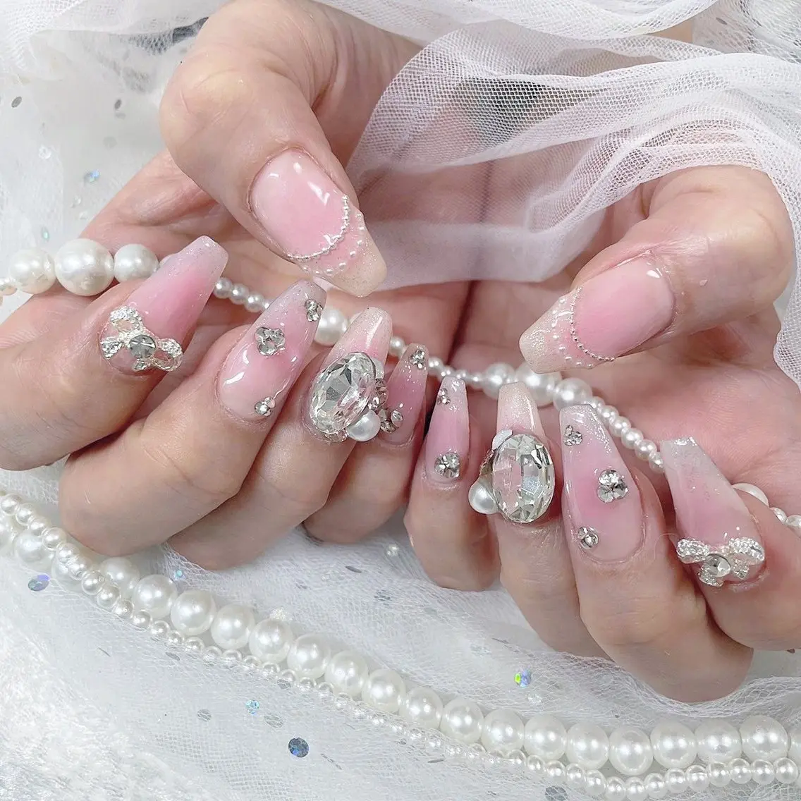 ネイル 長さ出し フットネイル 韓国ネイル マグネットネイル 持ち込み ハンドネイル Minami 🍓のネイルデザイン