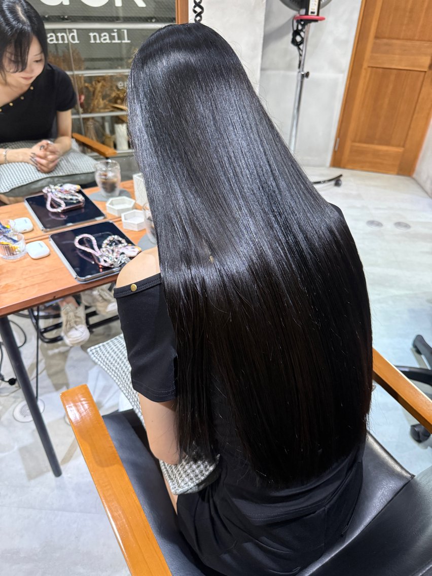 ロング 髪質改善 トリートメント ウルフ レイヤー パーマ🪐MANAのヘアスタイル
