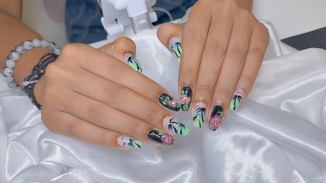 ネイル MIKI LILYのネイルデザイン