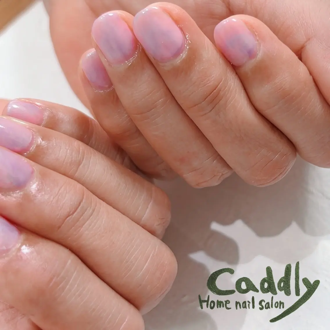 ネイル 大理石ネイル(マーブル) ピンク パープル シルバー caddly naoのネイルデザイン
