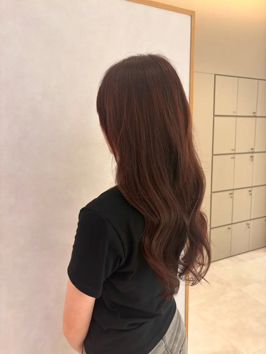 カラー 青木 万菜のヘアスタイル