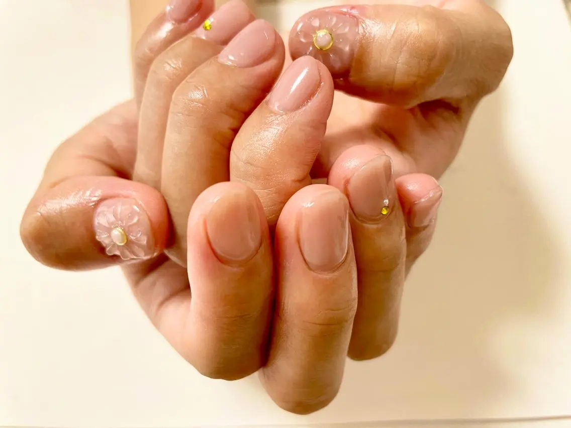 ネイル フラワーネイル ぷっくりネイル シンプルネイル MAXKELLY Tadaのネイルデザイン