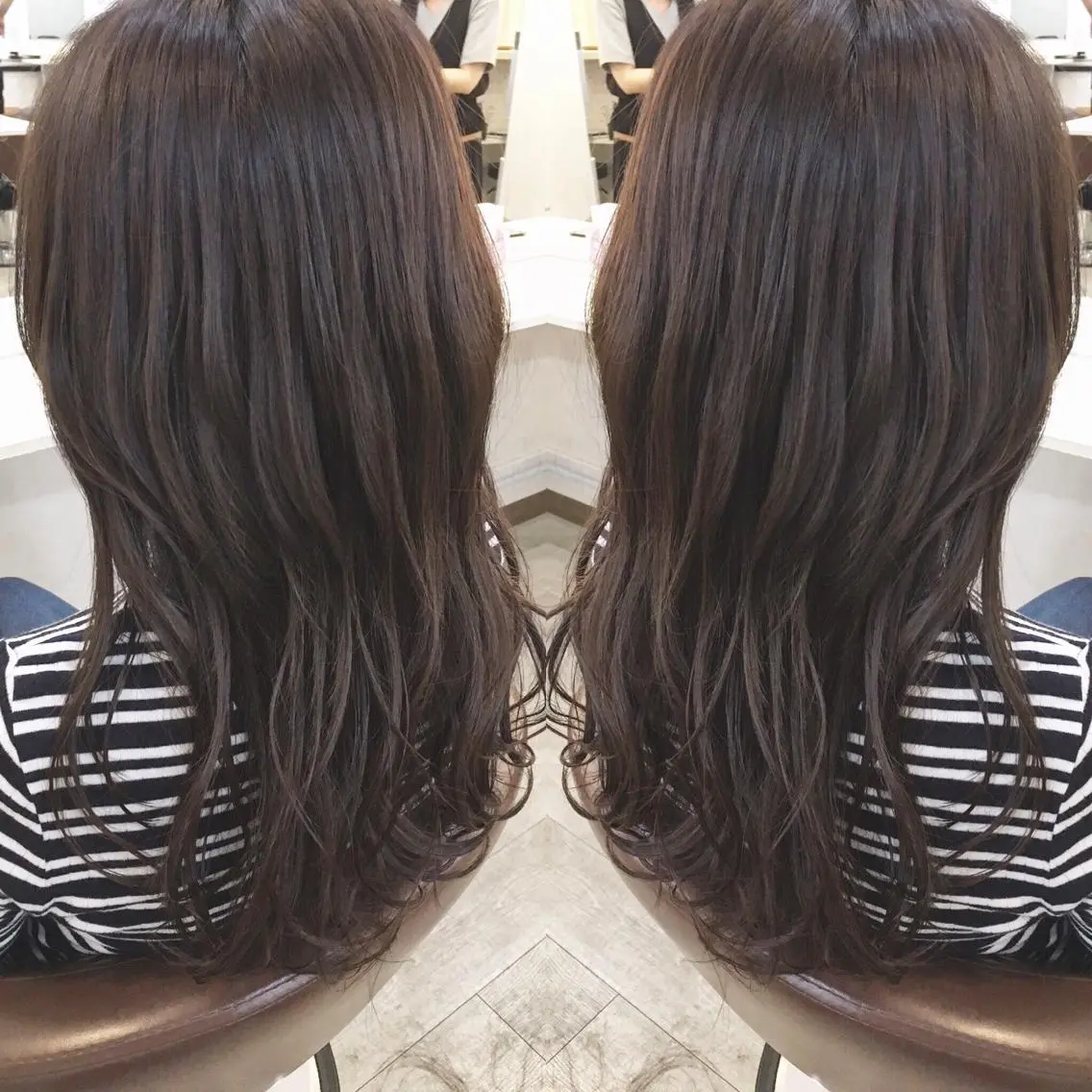 セミロング カラー yoshi (菅沼義晴)のヘアスタイル