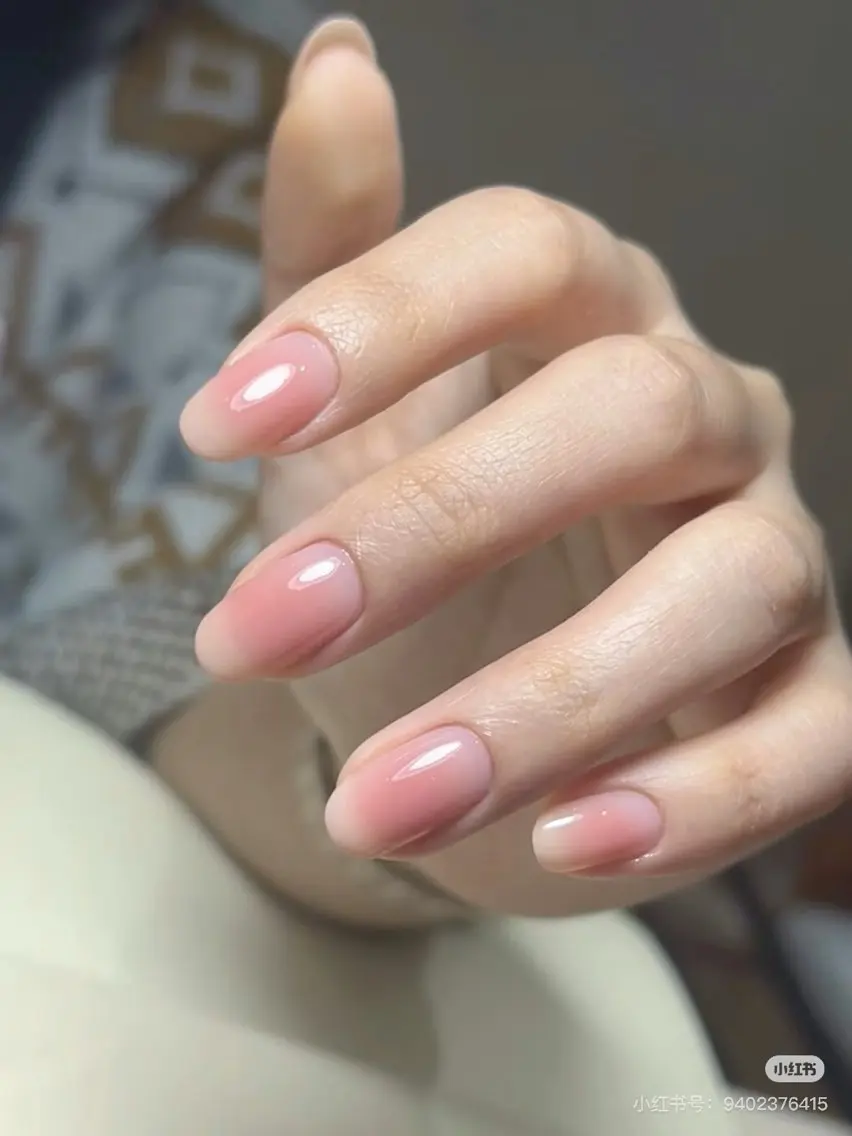 チークネイル💅(ベース込み)の写真