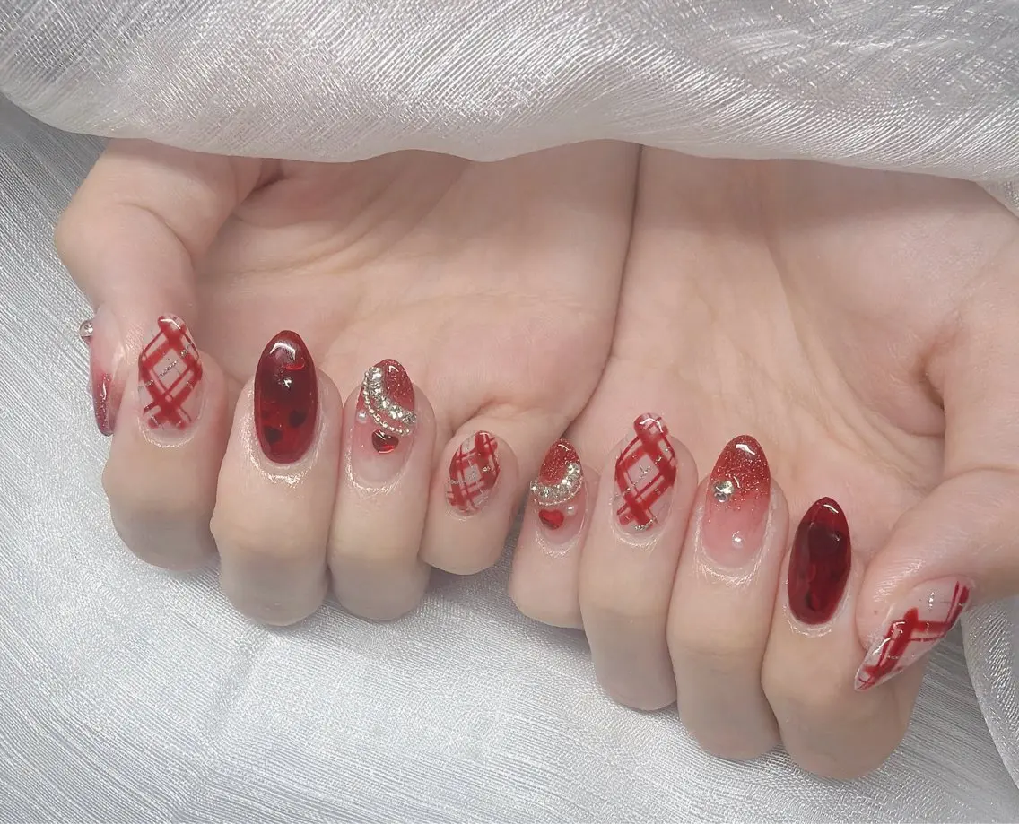 ネイル 長さ出し グラデーション 卒業式 キラキラネイル マグネットネイル ハンドネイル Lee Nailsのネイルデザイン