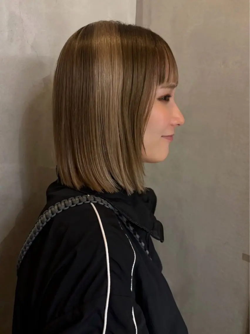 カラー ベージュカラー ブラウンカラー 💫レイヤーカット 💫ブリーチ💫サキのヘアスタイル