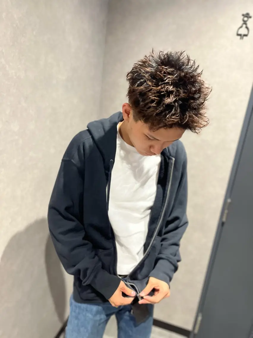 スパイキーショート（メンズカット）の写真