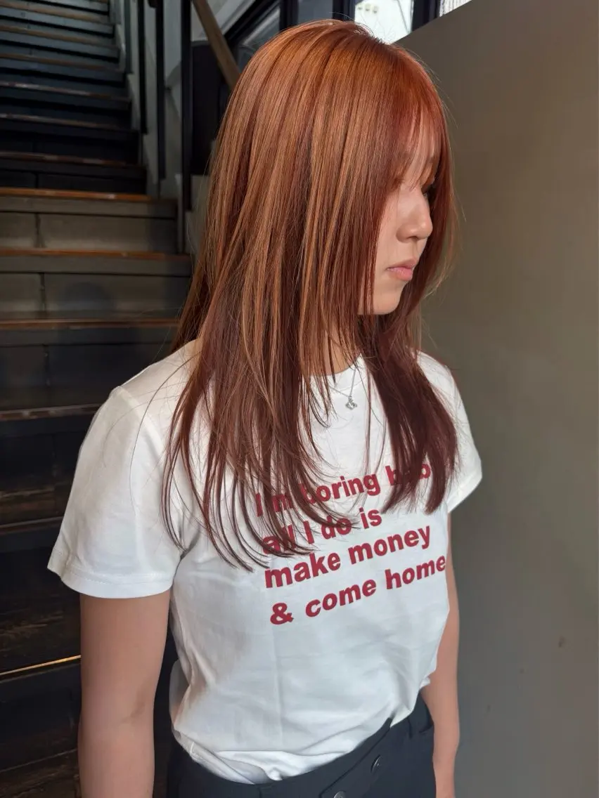 ロング カラー ロングレイヤー ブリーチ ブラウンカラー 透明感カラー デザインカラー カット ヘアカラー レイヤー / ボブ/ 艶カラー/sakiのヘアスタイル