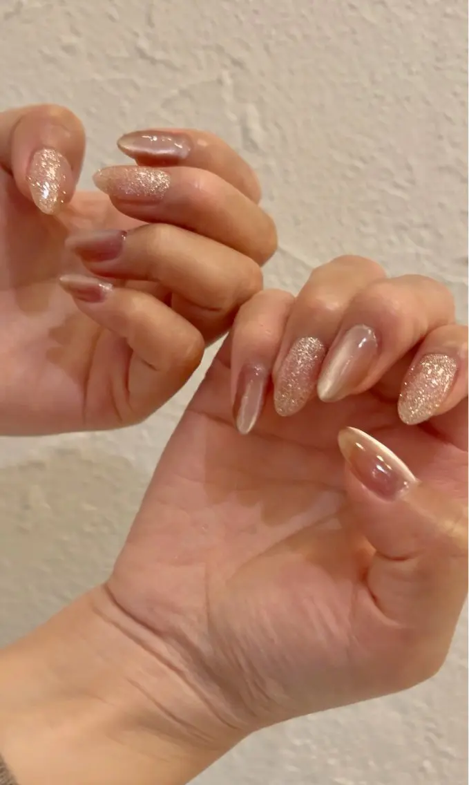 🩷オフなし🩷マグネットandフラッシュmixネイル✨の写真