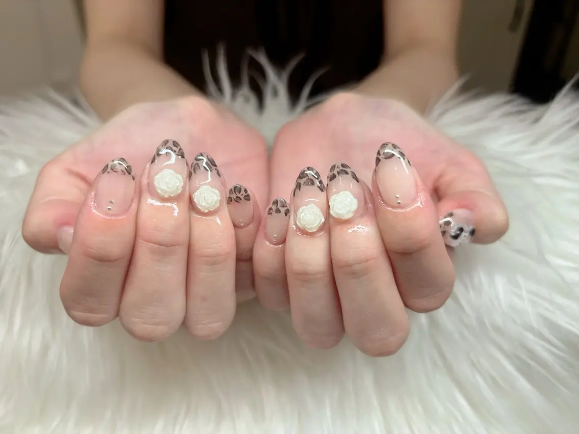 当店人気No.1🎀HAND✨ジェルアートネイルやり放題10本🧸+ハンドケア付きの写真