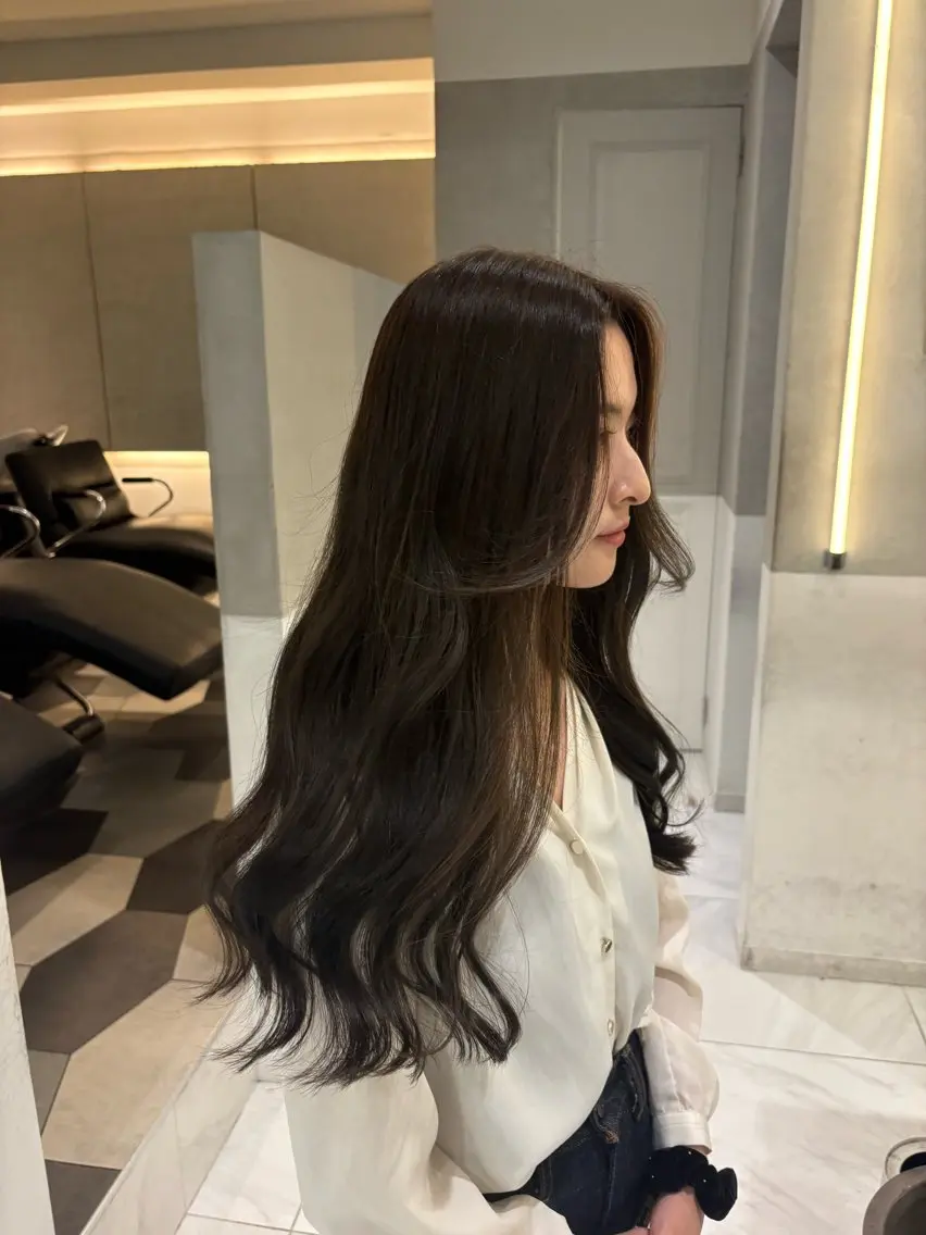 ロング ヘアカラー Rino🎀/盛れる 顔周りカット🪽✩のヘアスタイル