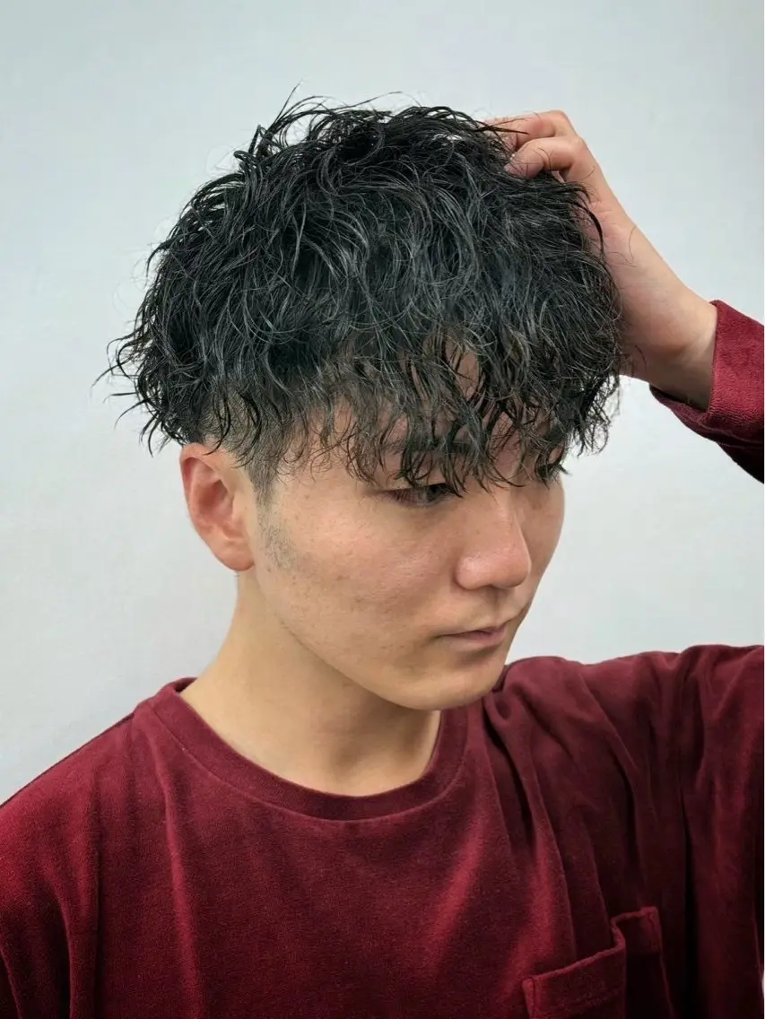 ミディアム パーマ メンズ カット パーマ ヘアセット HIRO GINZA 銀座一丁目店のヘアスタイル