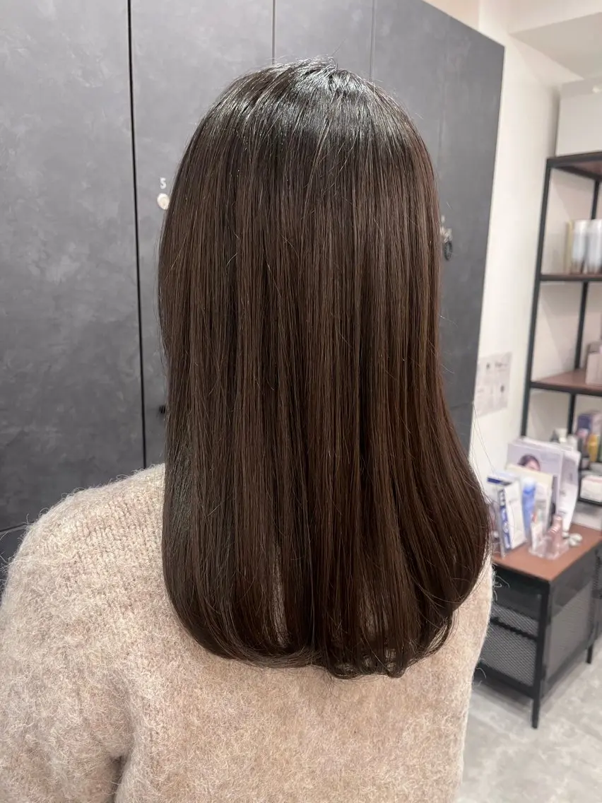 ミディアム Viot 銀座 樋口 桃佳のヘアスタイル