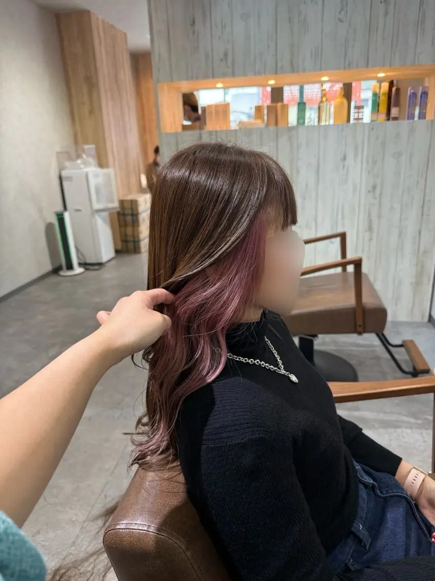 ロング カラー ヘアカラー Bish Yanaのヘアスタイル