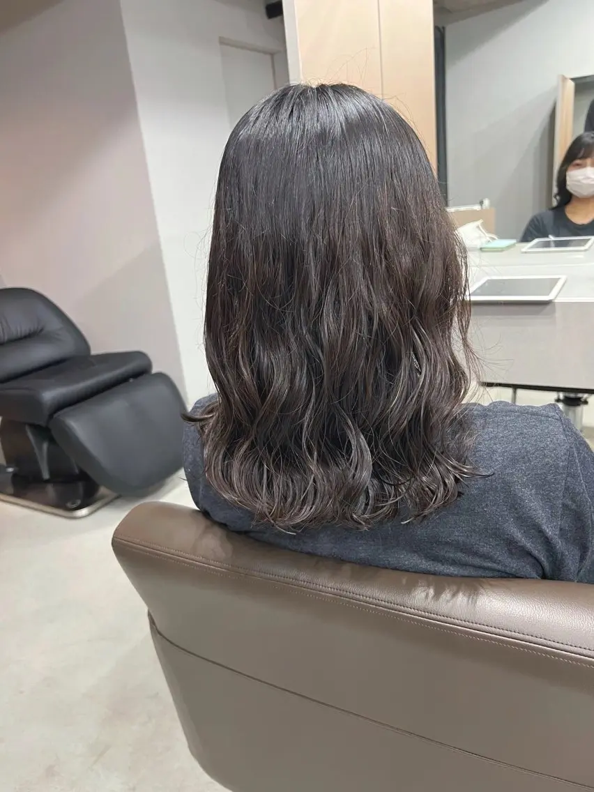 ミディアム カラー パーマ ボブパーマコテ巻き風 パーマNo1深江秀平のヘアスタイル