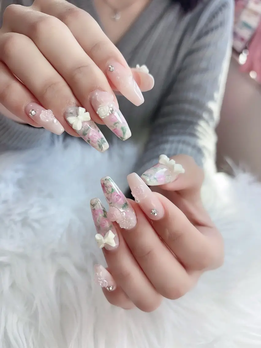 ネイル Rin.nails ネイルサロンのネイルデザイン