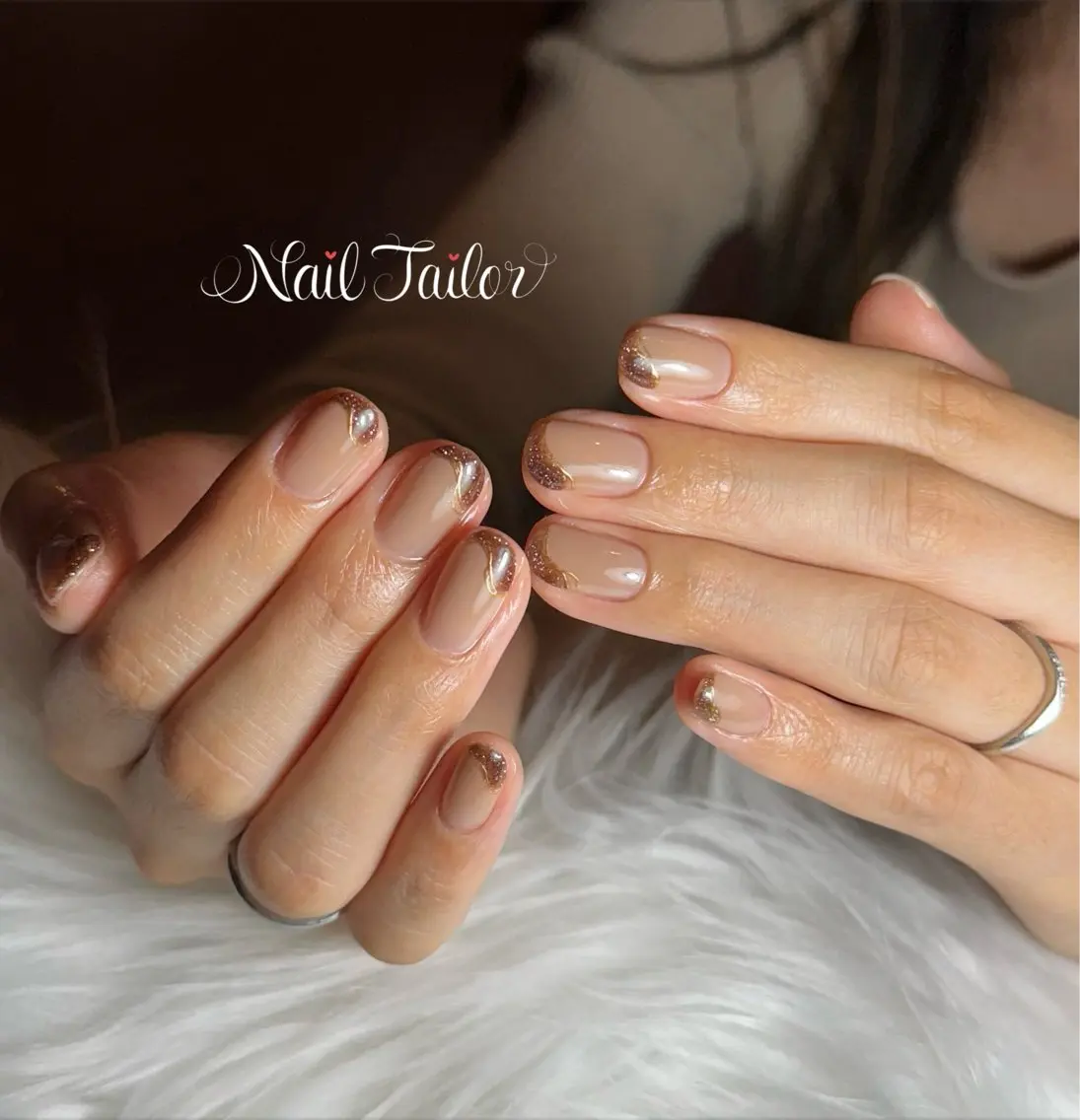 ネイル ブラウン フラッシュネイル フレンチネイル ラメ(グリッター) ミラーネイル ハンドネイル NailTailor ネイルテイラーのネイルデザイン