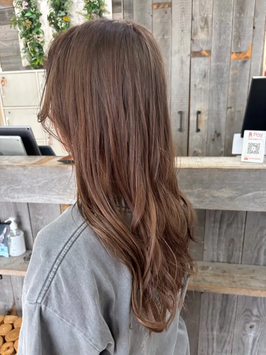 ロング カラー 🐰K+Plus🐰 まゆ🐰のヘアスタイル