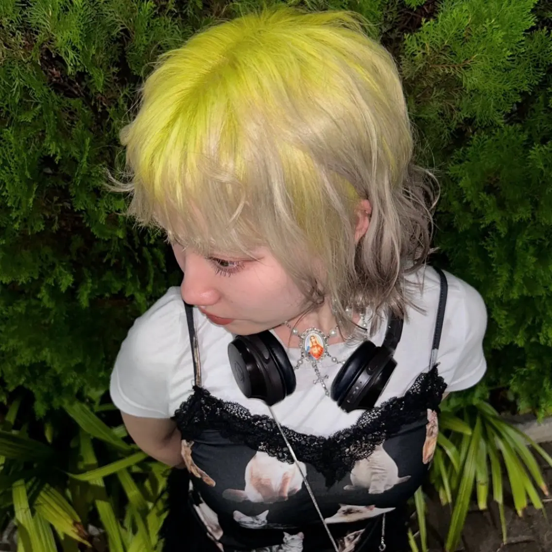 ミディアム カラー ユメナ ̖́-のヘアスタイル