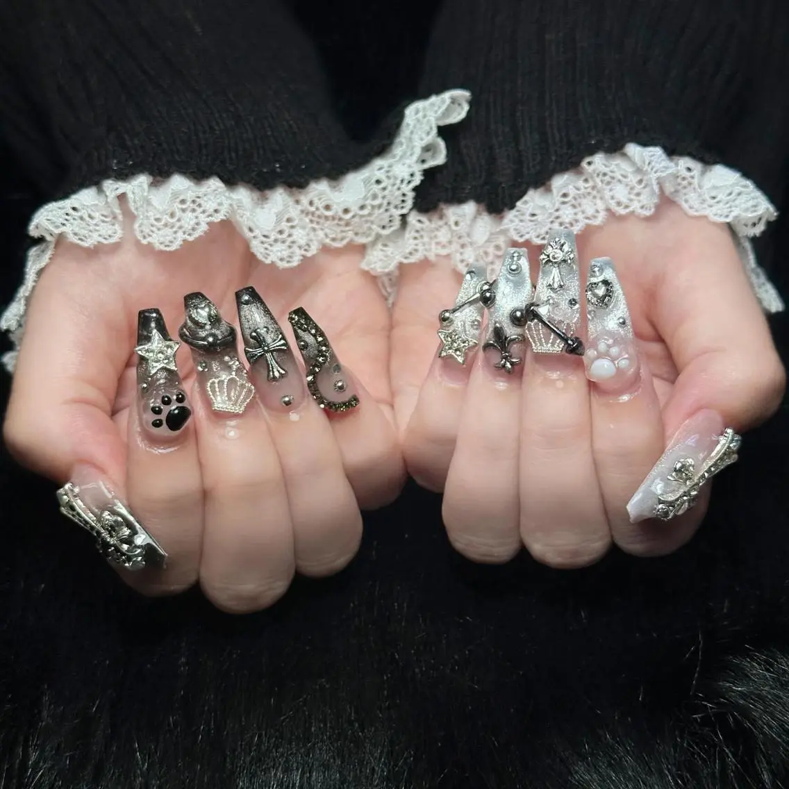 ネイル グラデーション 韓国ネイル ロングネイル 持ち込み シンプルネイル Melia Nail Nambaのネイルデザイン